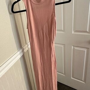 Elegant Pink Sleeveless Dress